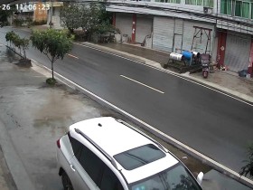 我妈的生日,我没有回去,中秋节也不回去了