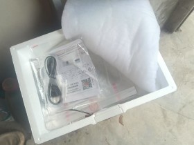 拼多多上面20来块买了个水床孵化器,用来孵化小鹅