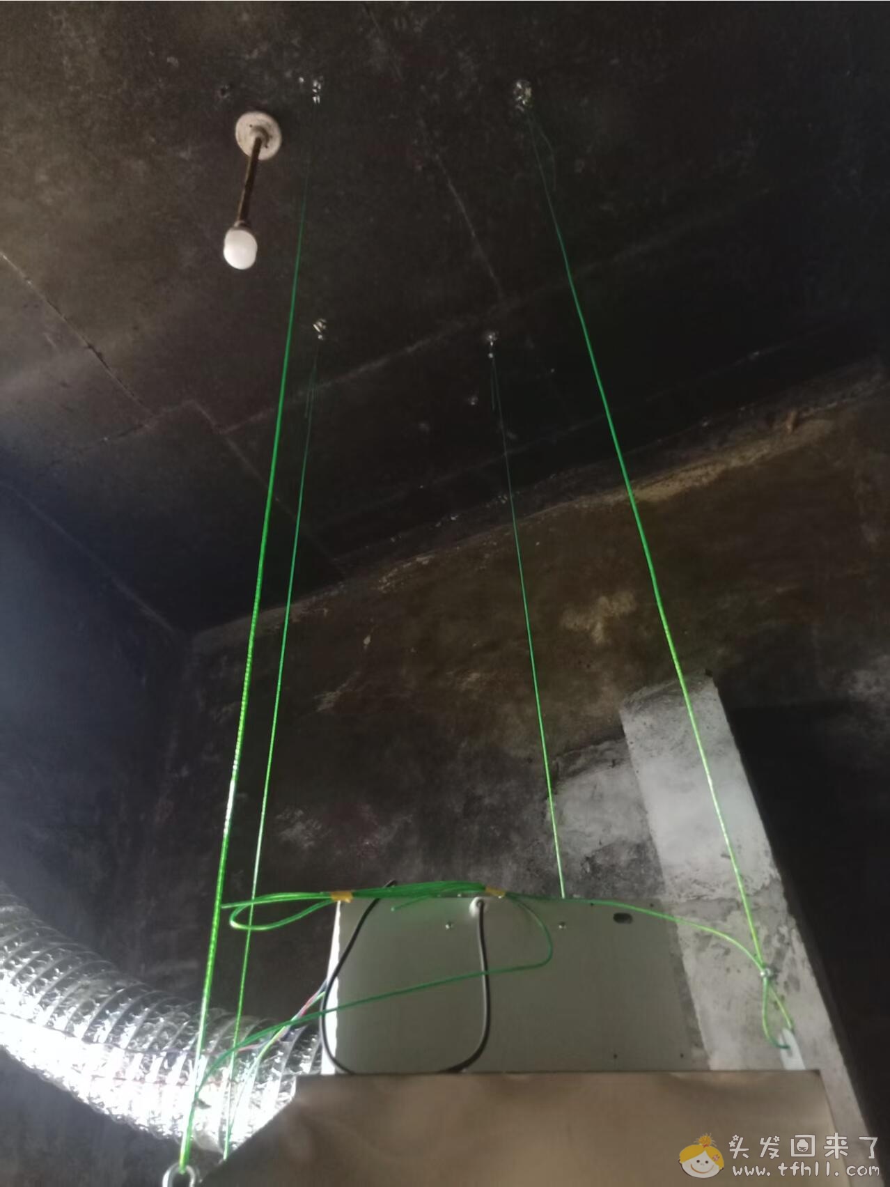 给家里的柴火灶安装了一个简易抽油烟机，花了180块图片 No.5